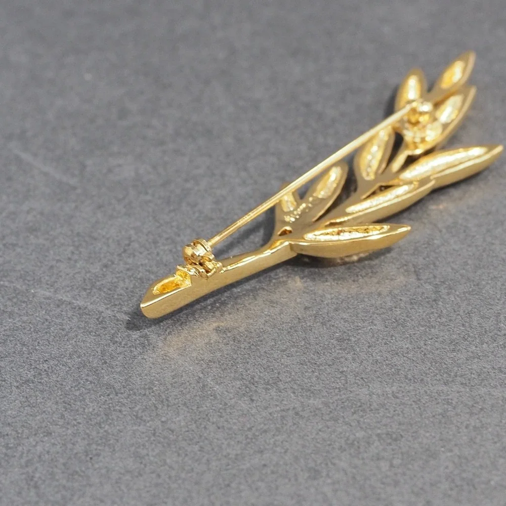 VTG Napier Brooch Gold Tone Leaf Branch Wheat Pin Botanical Gift Box Cinch Clip